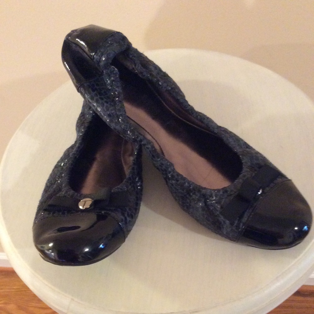 Tahari Gibson Ballet Flats